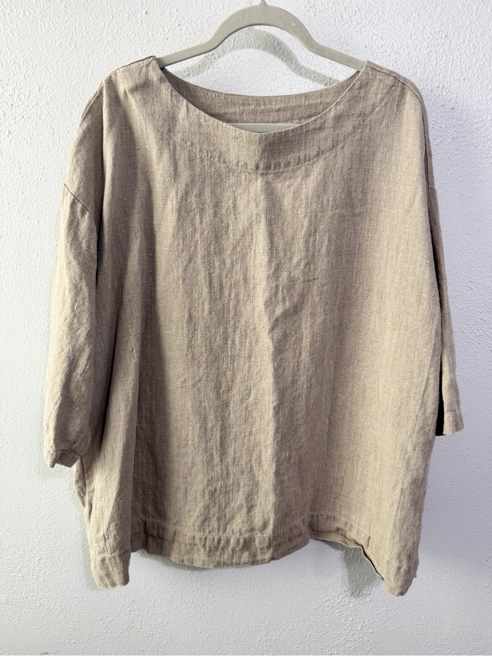 bryn Walker Natural-Tan Relaxed Linen Top med